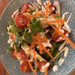 Ensalada vegana de garbanzos