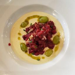 TARTAR DE ATÚN  AJO BLANCO