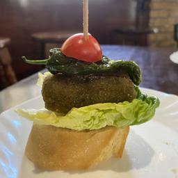 18. Croqueta de espinacas