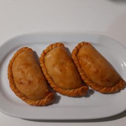 Empanadillas de carne, Pollo o bonito.