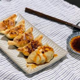 GYOZA 