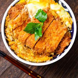 Pollo Katsudon