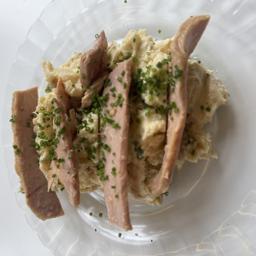 Ensaladilla con encurtidos y ventresca de bonito de Portomar