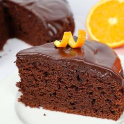 Bizcocho de chocolate con naranja