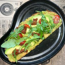 Tostada de aguacate