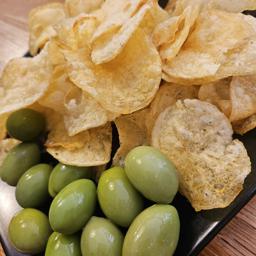 Patatas con olivas