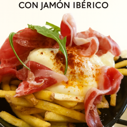 Huevos rotos con jamón ibérico