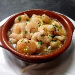 LANGOSTINOS  AL AJILLO