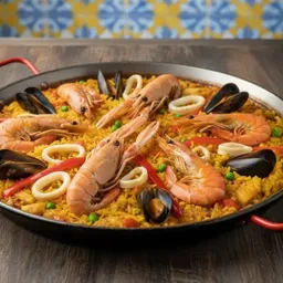Paella de marisco
